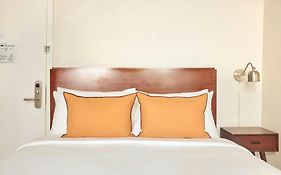 The Arco Hotel Midtown Village, Sonder